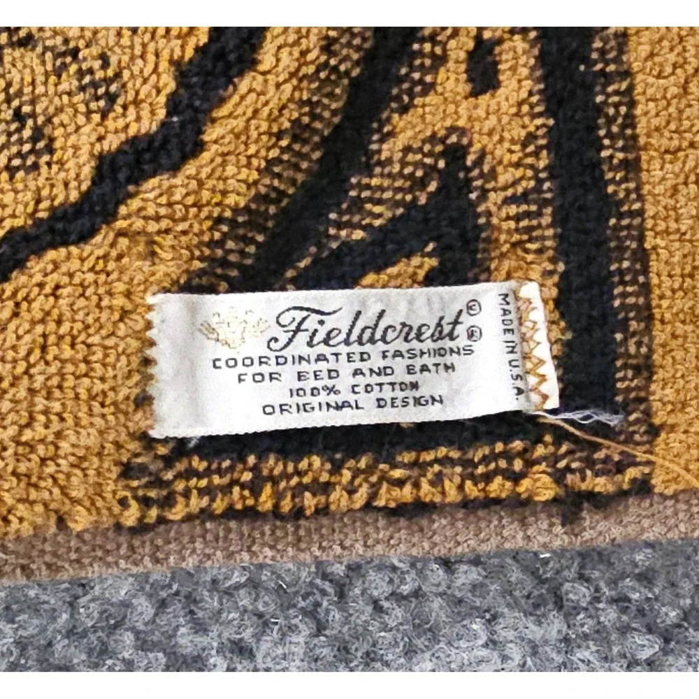 Fieldcrest Vtg MCM Hand Towel & Bath Towel Set Gold & Navy Fringe Medallion USA